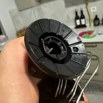 Kek Çırpıcısının Parçası İkinci Kullanımda Kırıldı, Garanti Kapsamı Dışında Bırakıldı