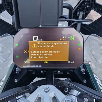 Sıfır Alınan BMW Motosiklette Süspansiyon Arızası Ve Değişim Talebinin Reddedilmesi