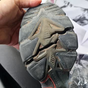 Satın Aldığım Ayakkabının Altı Kırıldı, Garanti Kapsamında Destek Alamıyorum