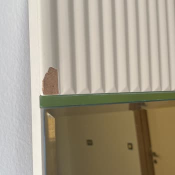 Aldığım Mobilyalar Hasarlı Ve Eksik Parçalarla Teslim Edildi