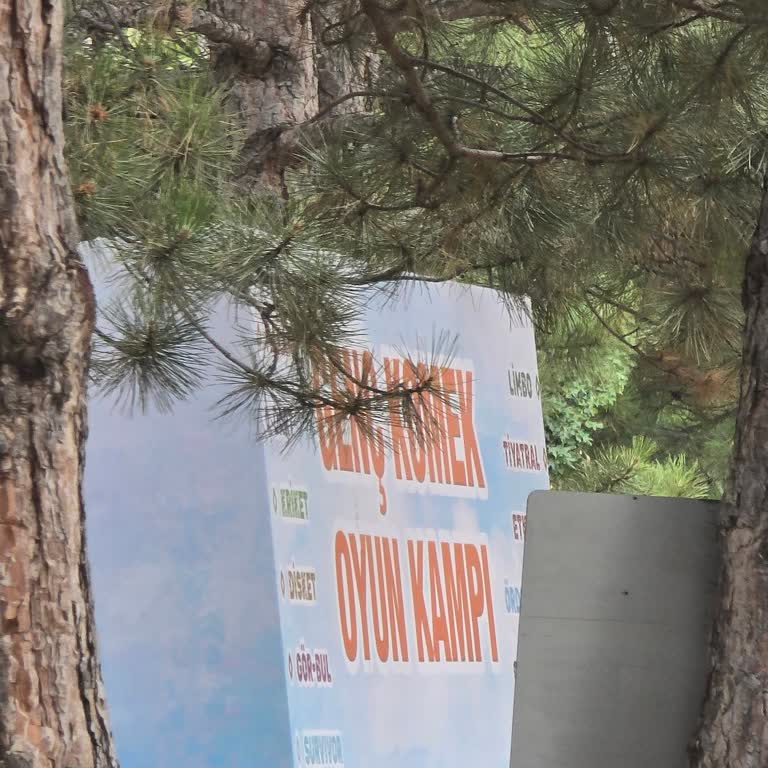 Komek Oyun Kampında Personel Tavırları Ve Yemek Dağıtımı Sorunu