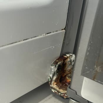 Bosch Garanti Kapsamında Değiştirilmeyen Buzdolabı ve Yüksek Ücret Mağduriyeti