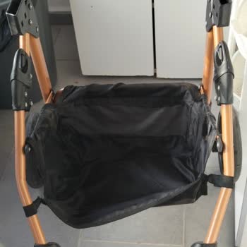 Bebegold Bebek Arabası Kısa Sürede Parçalandı Ve Destek Alınamıyor