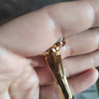 İpekyol Değişim Sonrası Saatte Leke Ve Renk Sorunu, Mağaza Yardımcı Olmadı