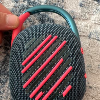 JBL Clip 4 Hoparlörümün Silikonları Dökülüyor Çözüm Arıyorum