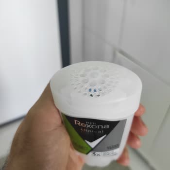 Rexona Deodorantın Asansör Sistemi İlk Kullanımda Bozuldu