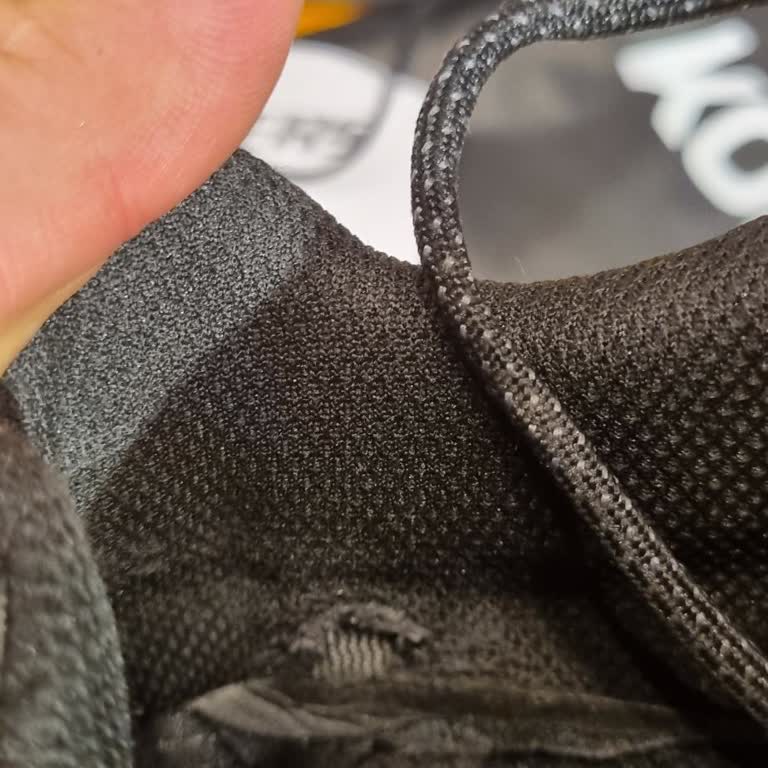 Yüksek Fiyatlı Ayakkabıda Kronik Astar Yırtılması Ve Firma İlgisizliği