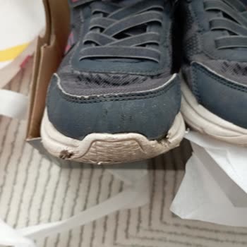 Kısa Sürede Yıpranan Skechers Çocuk Ayakkabısı İçin Boyner’den Olumsuz İnceleme Sonucu