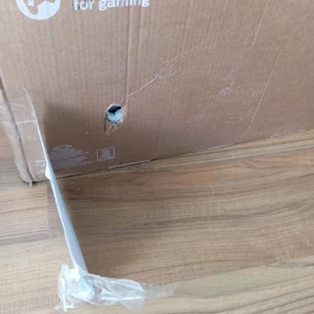 Kırık Televizyonun İadesi Sürecinde Mağduriyet Ve İletişim Sorunu