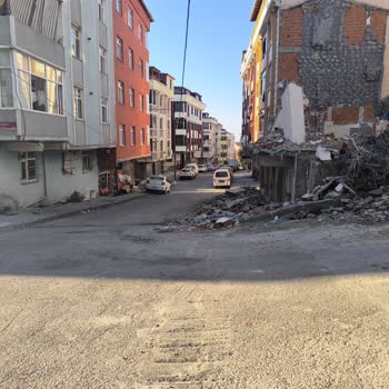 Metruk Bina Nedeniyle 1 Haftadır İnternet Hizmeti Alamıyorum