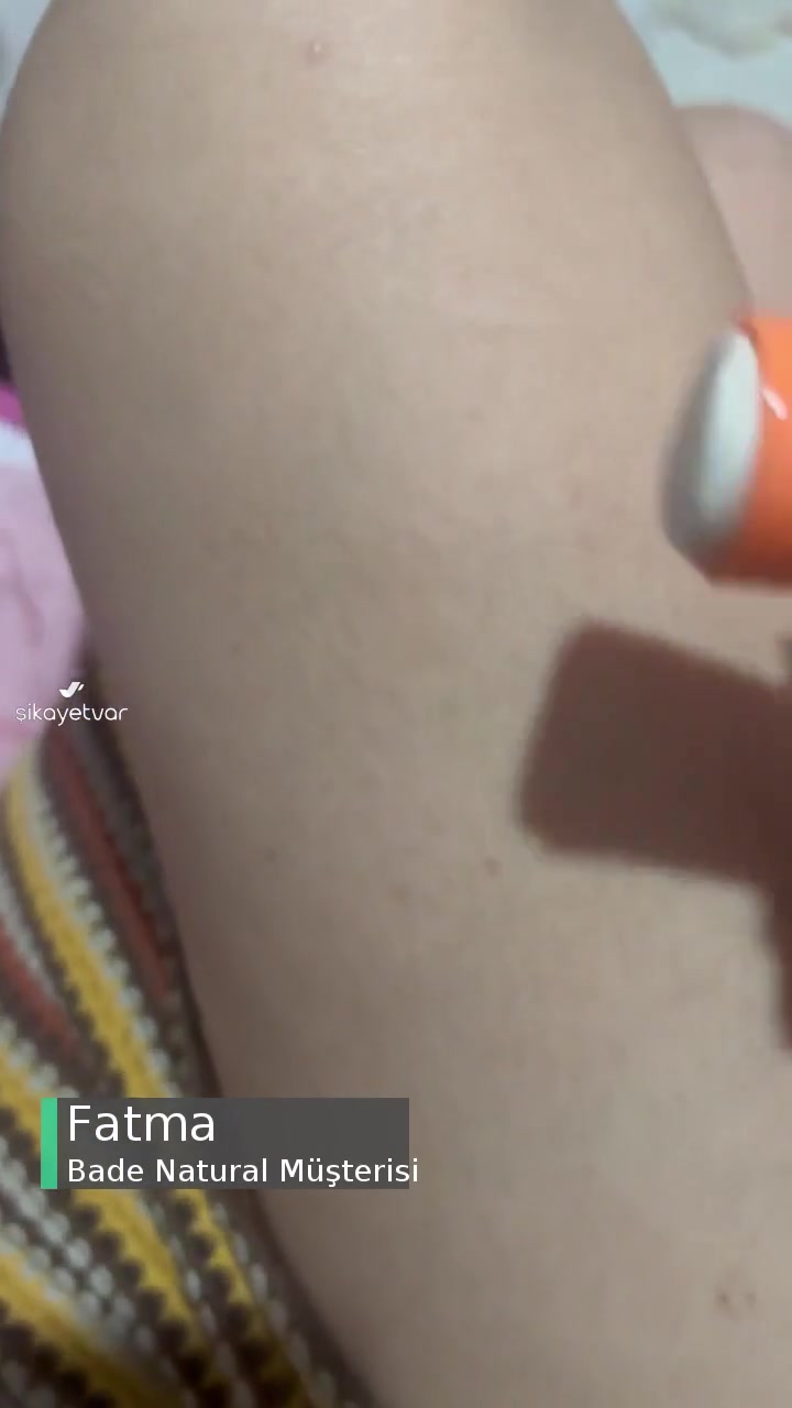 Bade Natural Sun Protection Stick Güneş Kremi Güzel Değil, Sürülmüyor videonun kapak resmi