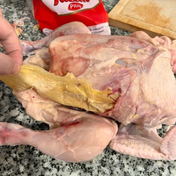 BİM Markalı Tavukta Temizlik Ve Hijyen Sorunu