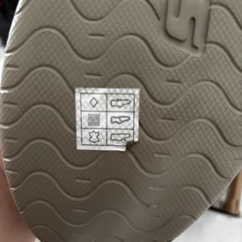 Satın Aldığım Ayakkabı Yerine Teşhir Ürün Gönderildi Mağduriyetim Nasıl Giderilecek