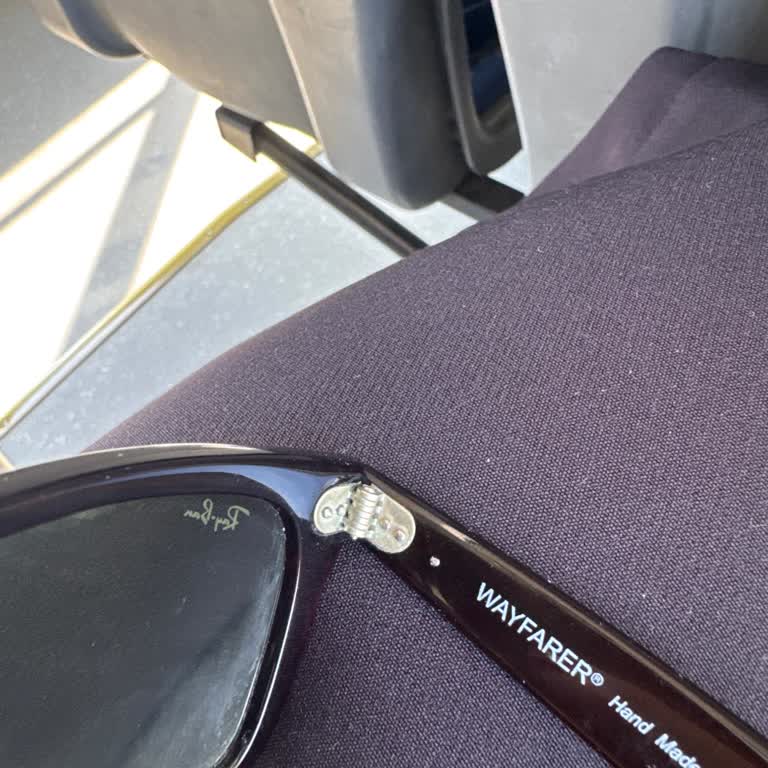 Garanti Kapsamındaki Gözlükte Tekrarlayan Renk Atması Sorunu