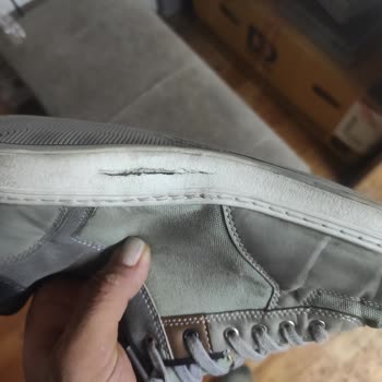 Kinetix Ayakkabılarda Sürekli Yanlardan Yırtılma Ve Taban Çökmesi Sorunu