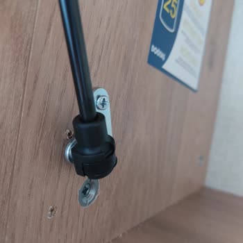 Sıfır Üründe Kullanılmış Parçalar Ve Bozuk Aksam!