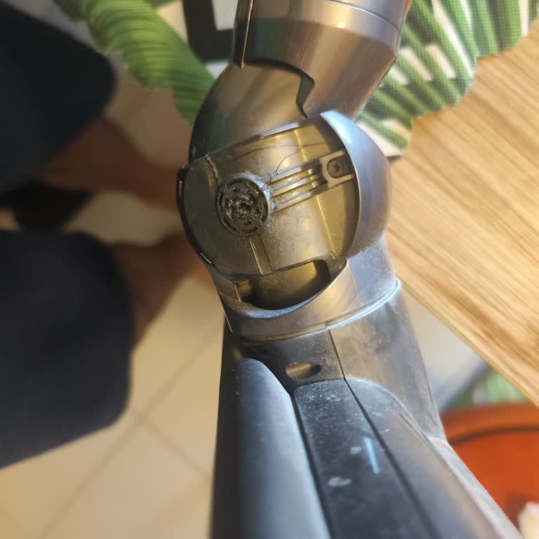 Dyson Yedek Parça Stok Ve Bilgilendirme Sorunu Mağduriyet Yaşatıyor