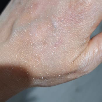 Aldığım Güneş Kremi Orijinal Değil, Satıcıya Ve İdefix'e Ulaşamıyorum