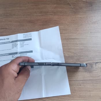 Samsung Flip 5 Ekran Sorunu Ve Haksız Ücret Talebi