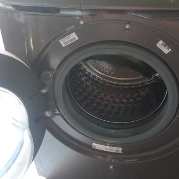 Samsung Çamaşır Makinesinde Dış Aksamda Erken Deformasyon Sorunu