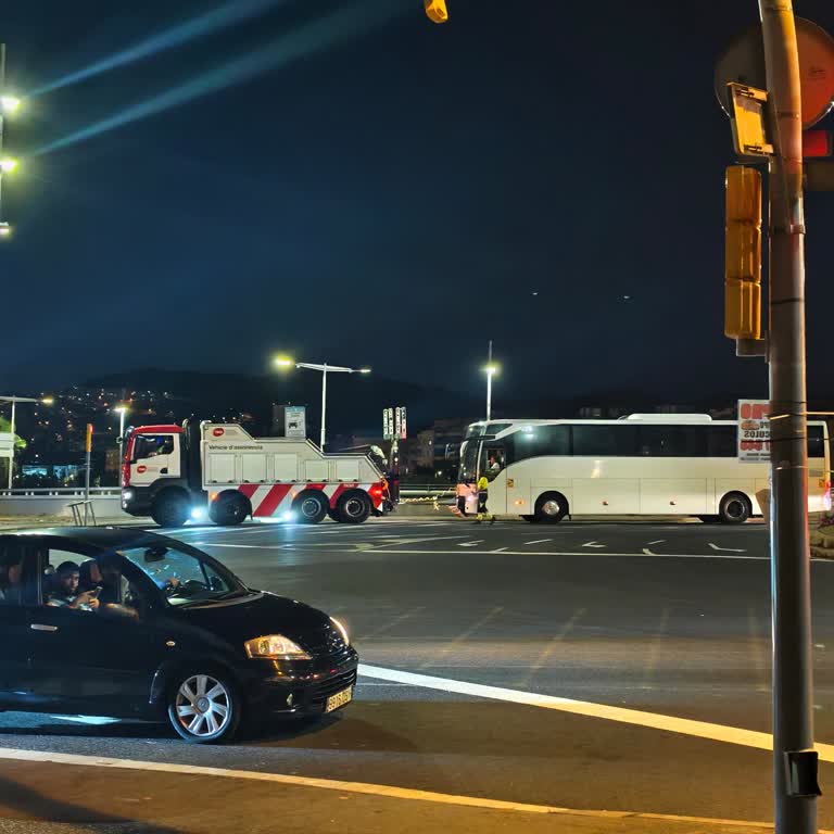 Milano Barcelona Turunda Bozuk Otobüs Ve Kötü Rehberle Yaşanan Kaos