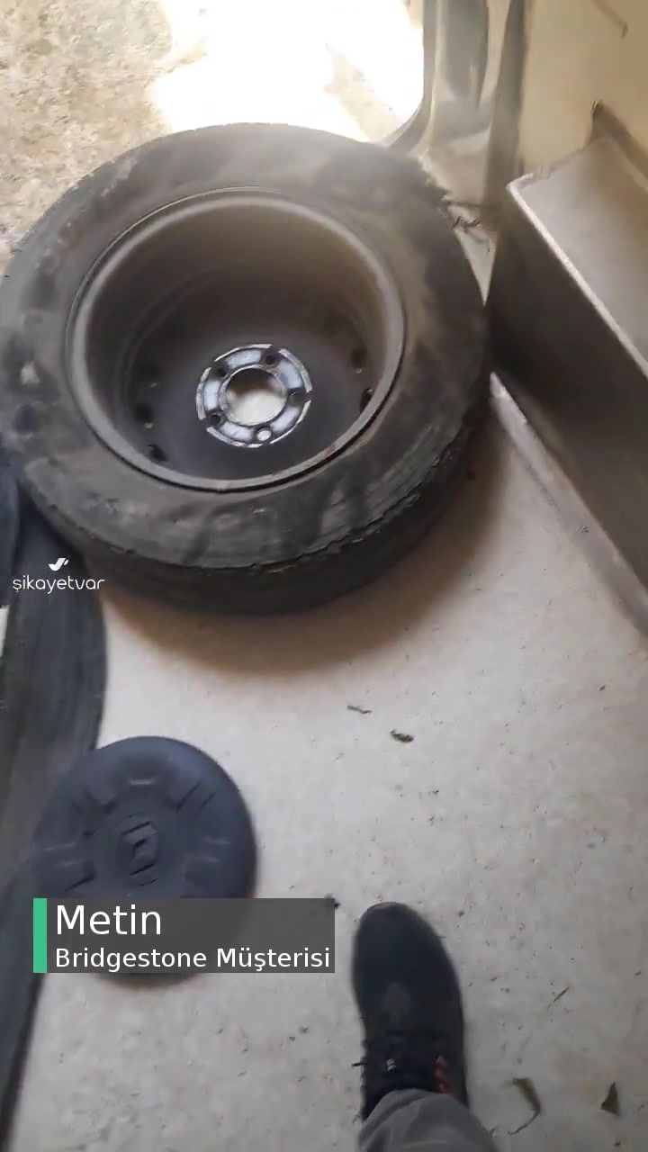 Bridgestone Lastik Fena Patladı videonun kapak resmi