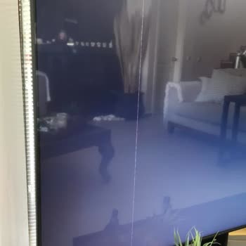 Garanti Süresi Dolmadan Bozulan Televizyonum İçin Çözüm Bekliyorum