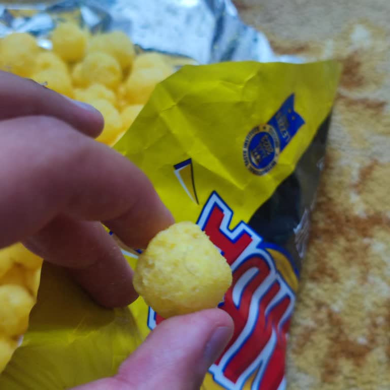 Samba Cipsin İçinden Kıl Çıktı, Daha Fazla Özen Bekliyorum