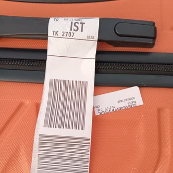 Uçuşta Hizmet Eksikliği Ve Valiz Hasarı Mağduriyeti