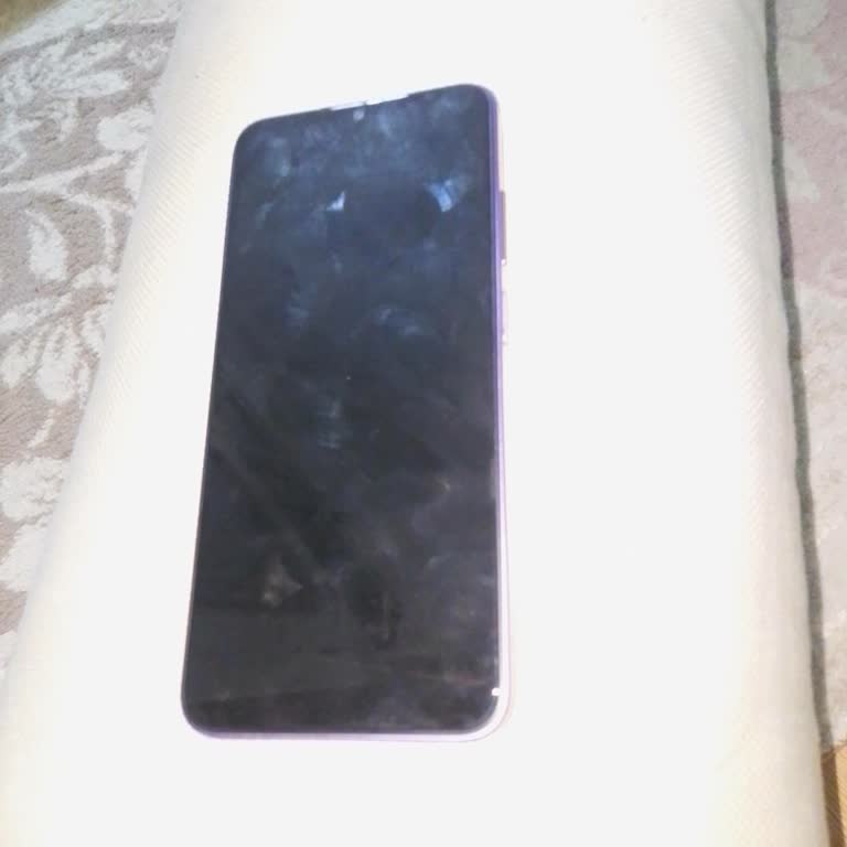 Reeder Telefonumda Donma Sorunu Ve Yüksek Onarım Ücreti