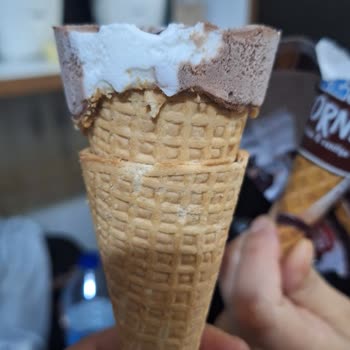 Algida Keyif Dondurmada Paketleme Hatası: İki Külahlı Sürpriz