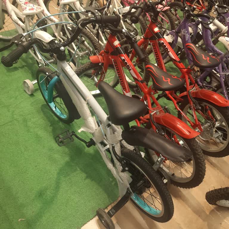 Hasarlı Ürüne İndirim Yok, Müşteri Memnuniyeti Sıfır