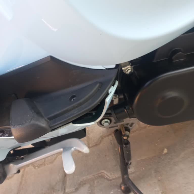 Volta Revolt RS4 Motosikletin Grenaj Parçası Kendiliğinden Kırıldı