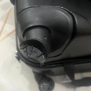 Kamil Koç Kamilkoç Yolculuğunda Yaşanan Olumsuz Deneyim Ve Valiz Hasarı