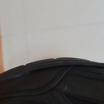 Deichmann 15 Günde Açılan Ayakkabıya Kullanıcı Hatası Denilerek Mağdur Edildim!