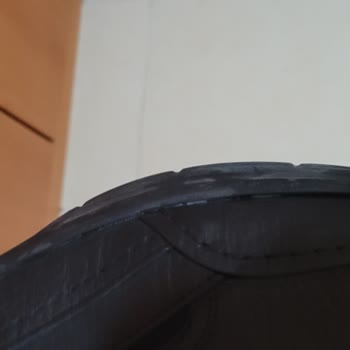 Deichmann 15 Günde Açılan Ayakkabıya Kullanıcı Hatası Denilerek Mağdur Edildim!