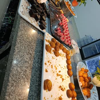 Vav Hotel Kuşadası Hayal Kırıklığı Yaratan Otel Deneyimi: Hijyen Ve Hizmet Sorunları