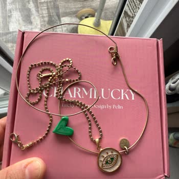 Aldığım Kolye Seti Kısa Sürede Karardı, Paramı Geri İstiyorum