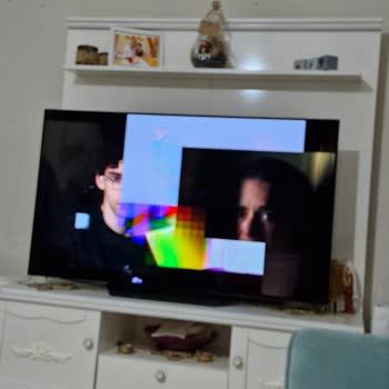 Garanti Kapsamında Servis Ücreti Talebi Ve TV'de Mozaik Sorunu