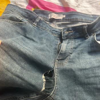 Bir Ayda Yırtılan Pantolon İçin Değişim Reddedildi