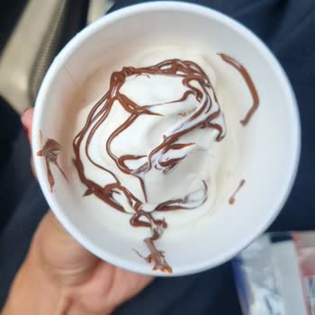 Görseldeki Ürünle Alakasız Sunum Ve İlgisiz Müşteri Hizmeti