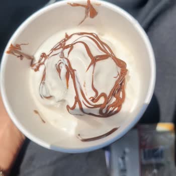 Görseldeki Ürünle Alakasız Sunum Ve İlgisiz Müşteri Hizmeti