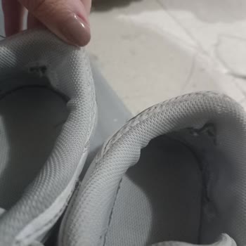 Nike Ayakkabının Astarı Yırtıldı Garanti Red Geldi