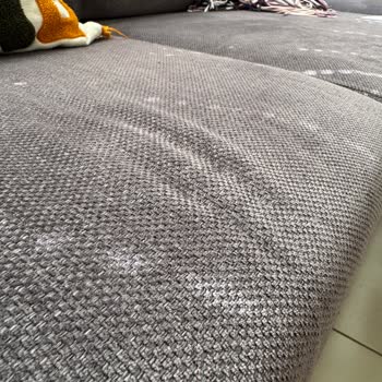 Kısa Sürede Deforme Olan Koltuk Ve Yetersiz Servis Deneyimi