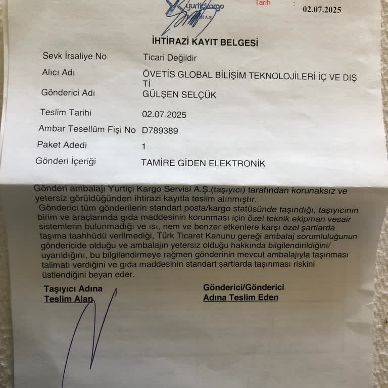 Oppo Yetkili Servisinde 15 Gündür Bekleyen Kırık Ekran