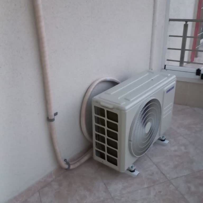 Klimanın Dış Ünite Montajı Yanlış Yapıldı, Balkonum Sıcak Ve Toz İçinde Kaldı