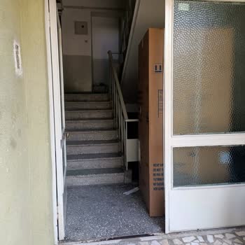 Buzdolabı Teslimatı Apartman Girişinde Bırakıldı, Eve Taşınmadı