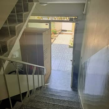Buzdolabı Teslimatı Apartman Girişinde Bırakıldı, Eve Taşınmadı