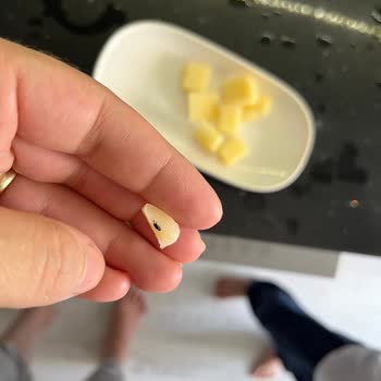 Aldığım Peynirden Böcek Çıktı, Hayal Kırıklığına Uğradım