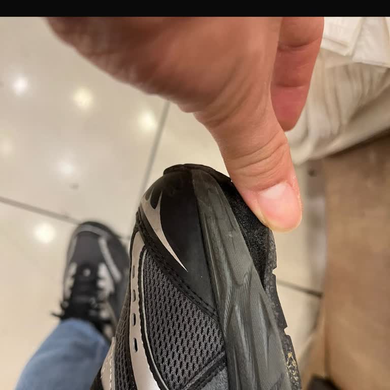 Sneaks Up 10 Günde Açılan Ayakkabıya Ret Cevabı!